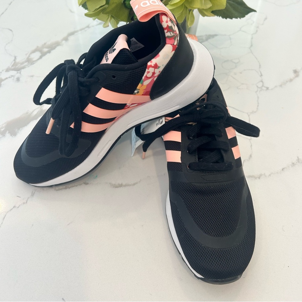 adidas Originals Big Girls Multix Casual Sneakers from Finish Line size 5